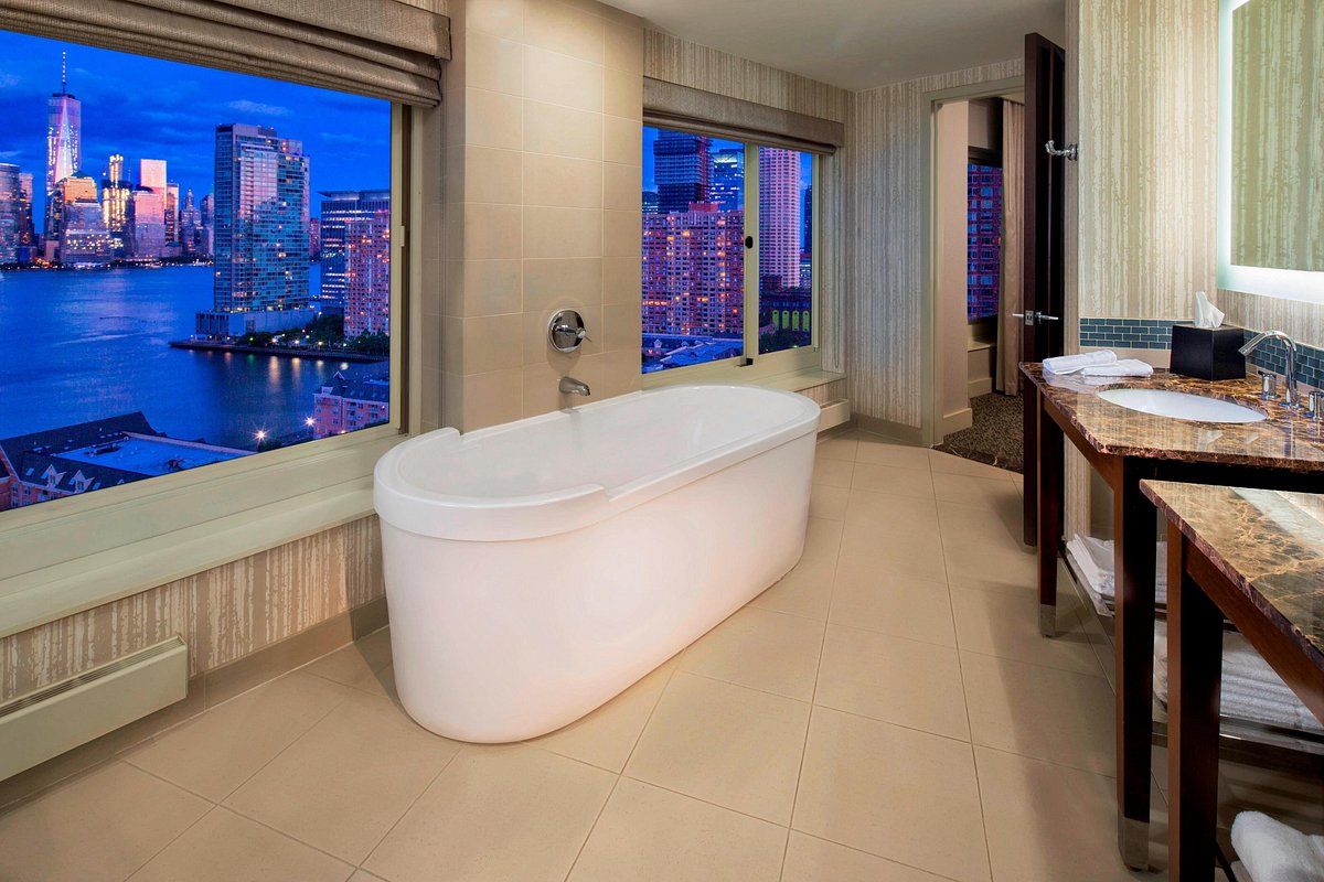 Jersey City Hotels With Jacuzzi In Room 