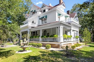 Ross Mansion Bed & Breakfast and Events