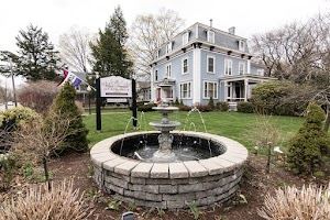 Silver Fountain Inn & Tea Parlor